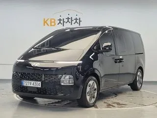 2025 Hyundai Staria, VIN KMJYB37ABSU001893