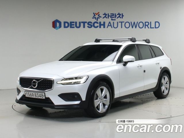 2020 Volvo V60, VIN YV1ZZ102CL1043250