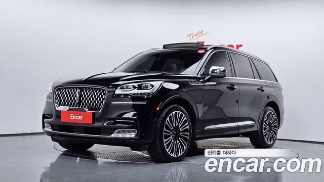 2020 Lincoln Aviator, VIN 5LM5J9XC7LGL12408
