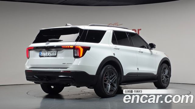 2025 Ford Explorer, VIN 1FMUK8KH3SGA72829