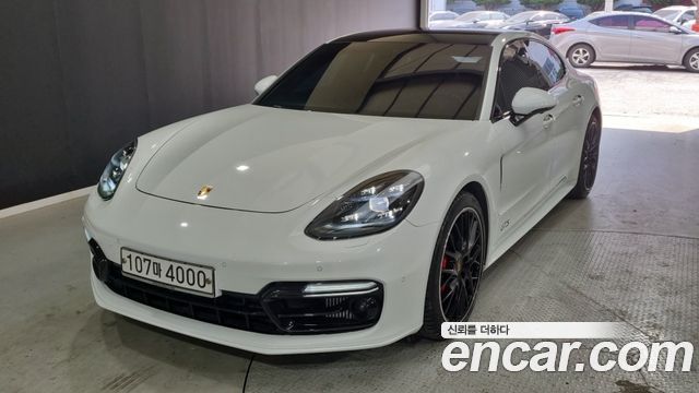 2020 Porsche Panamera, VIN WP0ZZZ97ZLL146687