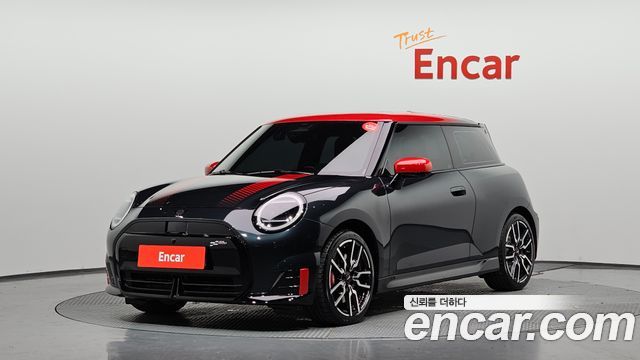 2026 Mini Cooper, VIN WMW11HF02TTB74985