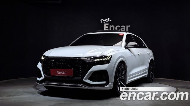 2023 Audi RSQ8, VIN WUAZZZF1XPD008128