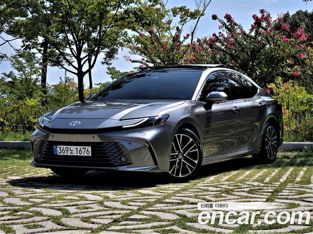 2026 Toyota Camry, VIN JTNAGACK6T3083337