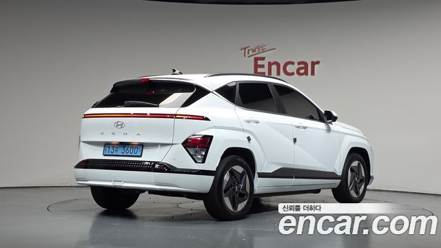 2025 Hyundai Kona, VIN KMHHC816FSU014686