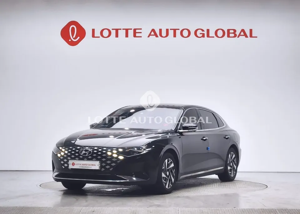 2022 Hyundai Grandeur, VIN KMHF2413BNA133786