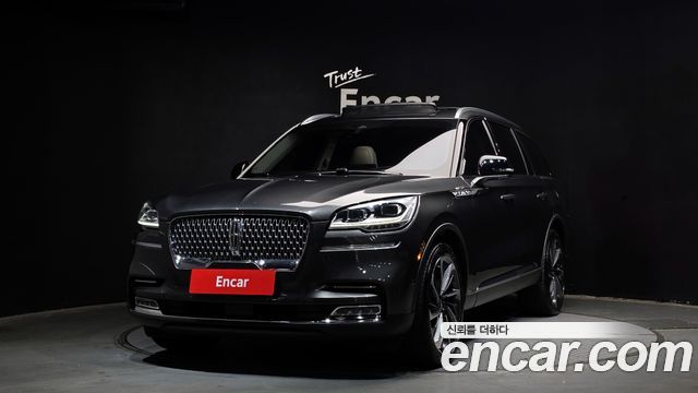 2020 Lincoln Aviator, VIN 5LM5J7XC4LGL25296