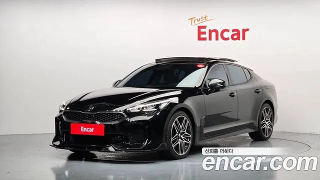 2021 Kia Stinger, VIN KNAE351DDMS090406
