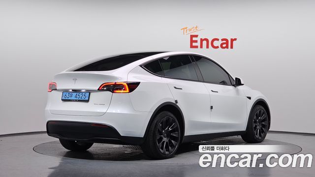2024 Tesla Model Y, VIN LRNYGCEKXRC615268