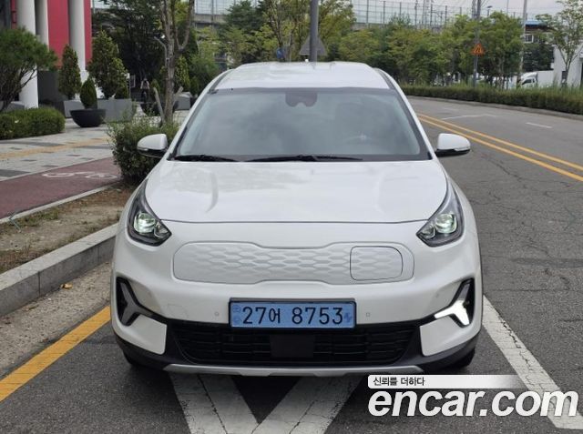 2023 Kia Niro, VIN KNAA281GFPT004418