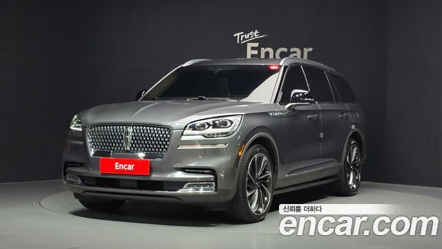 2021 Lincoln Aviator, VIN 5LM5J7XC7MGL18926