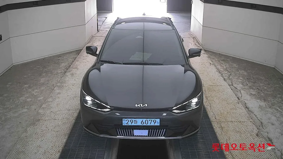 2022 Kia EV6, VIN KNAC381AFNA011229