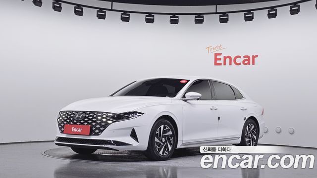 2021 Hyundai Grandeur, VIN KMHF2413BMA108052