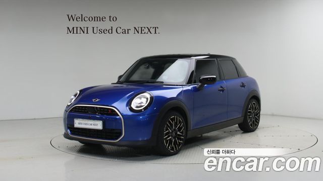 2025 Mini Cooper, VIN WMW51GD0XS2W71461