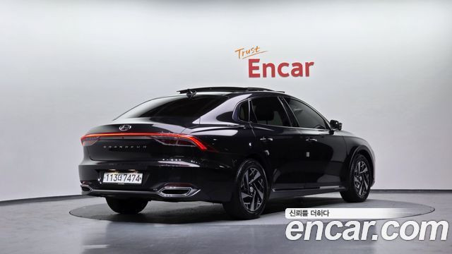 2020 Hyundai Grandeur, VIN KMHF2413BLA082169
