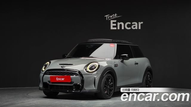 2022 Mini Cooper, VIN WMW61DH04N2R73670