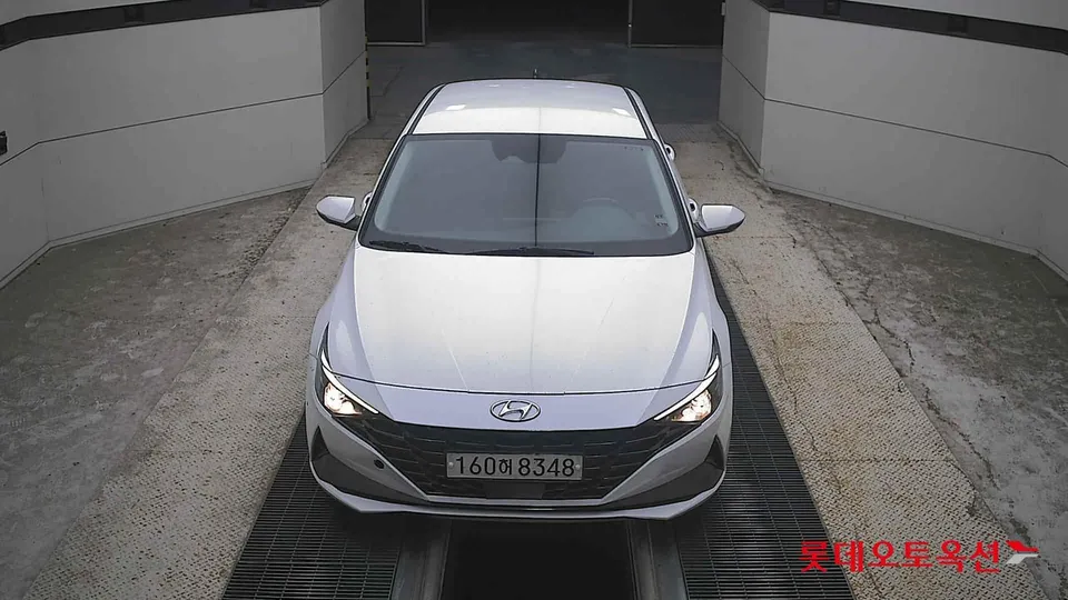 2021 Hyundai Avante, VIN KMHLM41EEMU232802