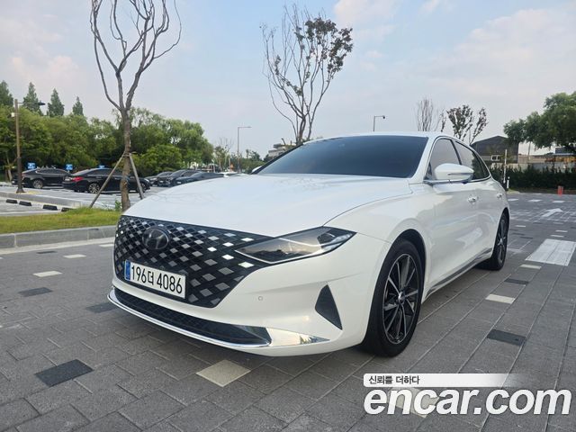 2022 Hyundai Grandeur, VIN KMHF141DBNA496012