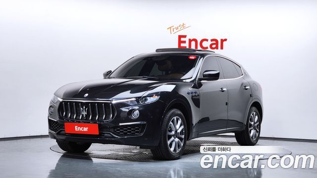2022 Maserati Levante, VIN ZN661AUG0NX384783