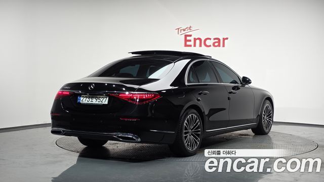 2022 Mercedes-Benz S-Class, VIN W1K6F3AB3NA114396