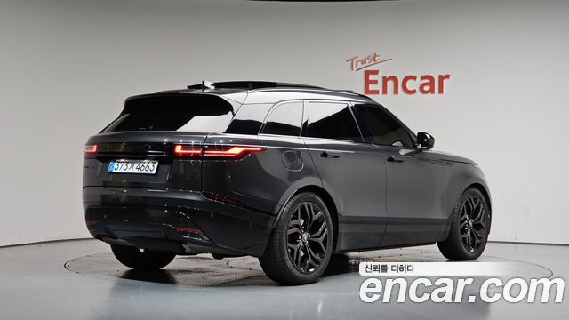 2025 Land Rover Range Rover Velar, VIN SALYA2BU2SA810943