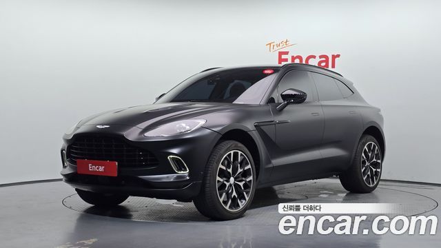 2021 Aston Martin DBX, VIN SCFVUJAW1MTV01102