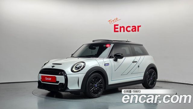 2024 Mini Cooper, VIN WMW61DH05R2V47590