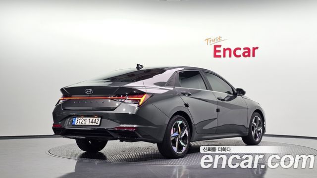 2021 Hyundai Avante, VIN KMHLR41EEMU120872