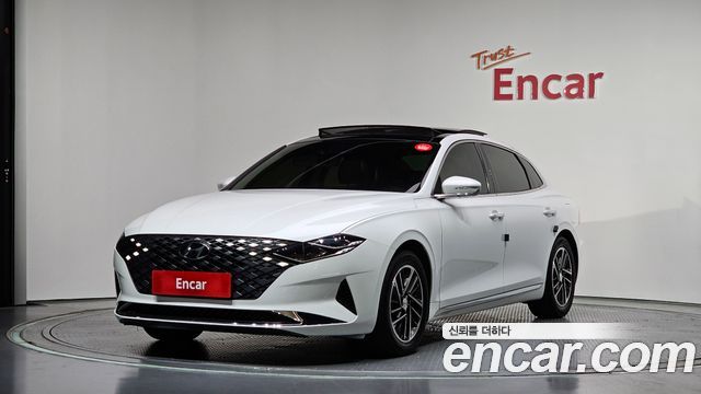 2021 Hyundai Grandeur, VIN KMHF241NBMA443309