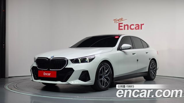 2026 BMW 5-Series, VIN WBA21FJ05TCX11653