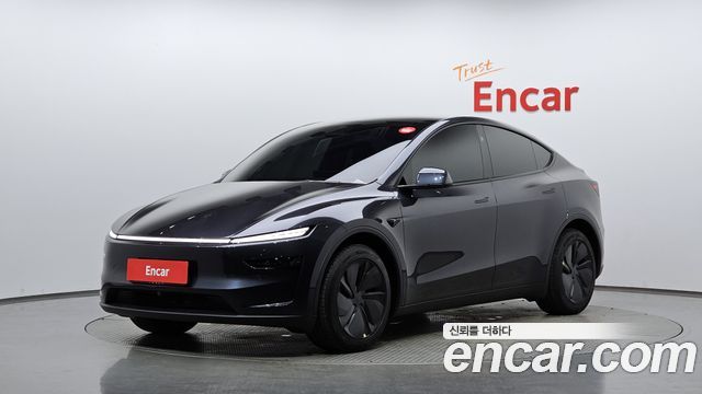 2026 Tesla Model Y, VIN LRWYGCEK2TC823085