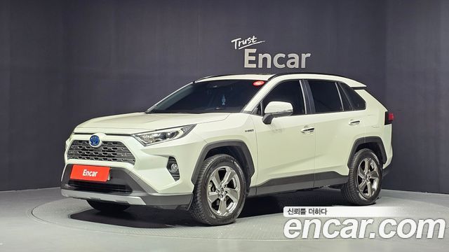 2021 Toyota RAV4, VIN JTMDWRFV9MD558953