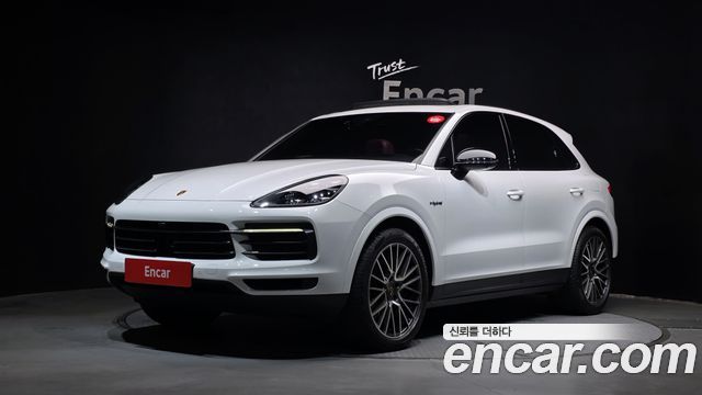 2021 Porsche Cayenne, VIN WP1AE29Y8MDA33075