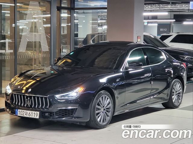 2022 Maserati Ghibli, VIN ZAM57ASGXN1384948