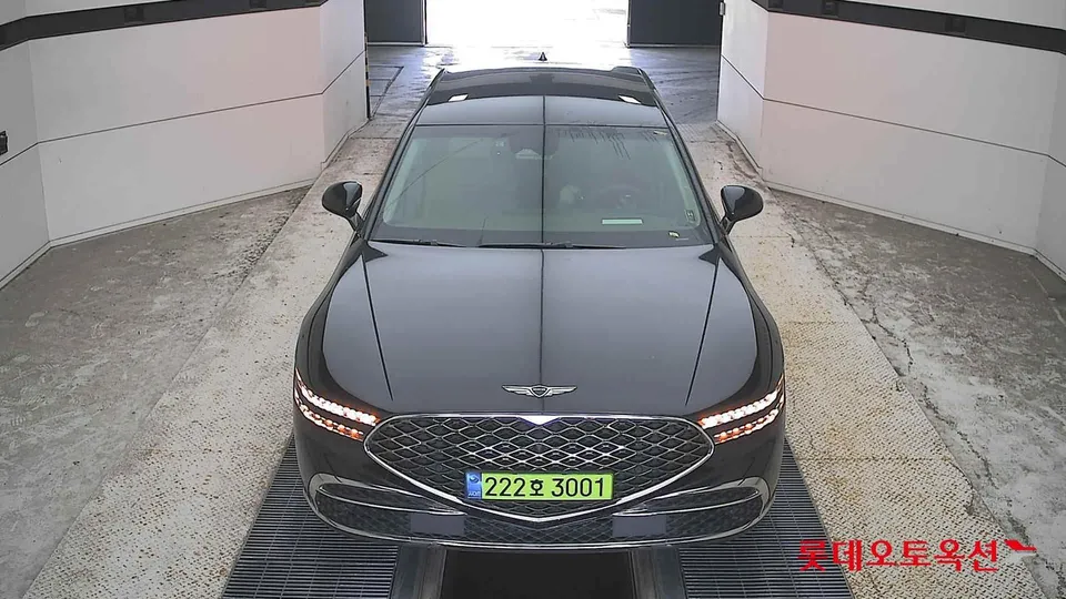 2024 Genesis G90, VIN KMTFE11DDRU041444