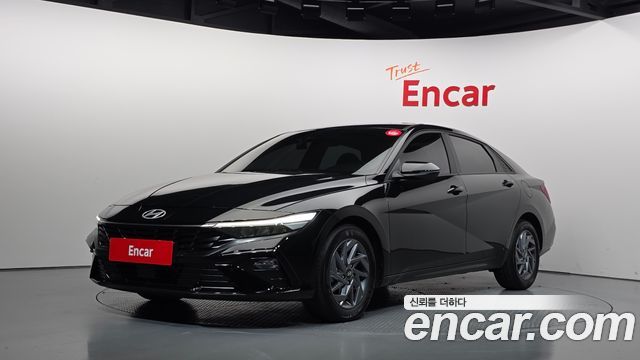 2025 Hyundai Avante, VIN KMHLN41EESU013580