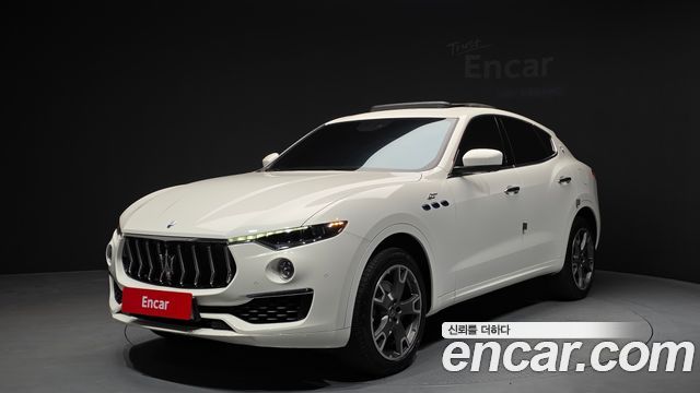 2022 Maserati Levante, VIN ZN661AUG1NX403714