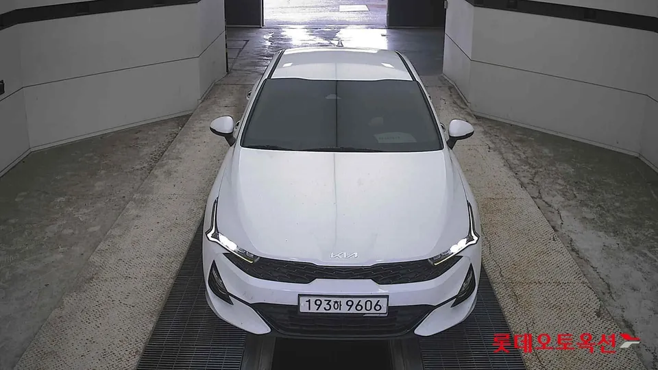 2022 Kia K5, VIN KNAG741BBNA192191