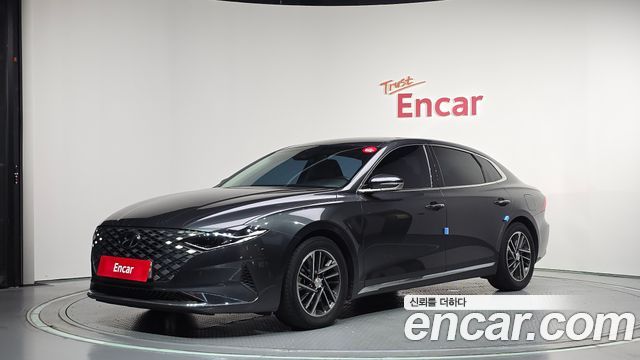 2021 Hyundai Grandeur, VIN KMHF141DBMA428074