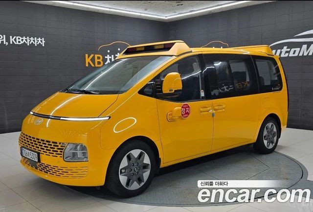 2025 Hyundai Staria, VIN KMJYB373BSU230321