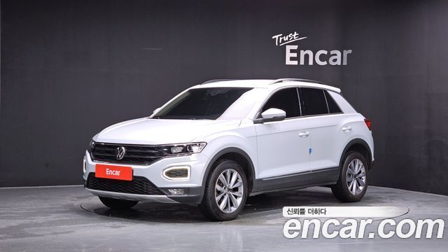 2021 Volkswagen T-Roc, VIN WVGZZZA1ZMV028226