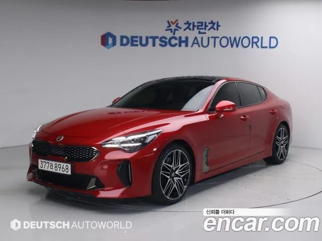 2021 Kia Stinger, VIN KNAE251DBMS106833