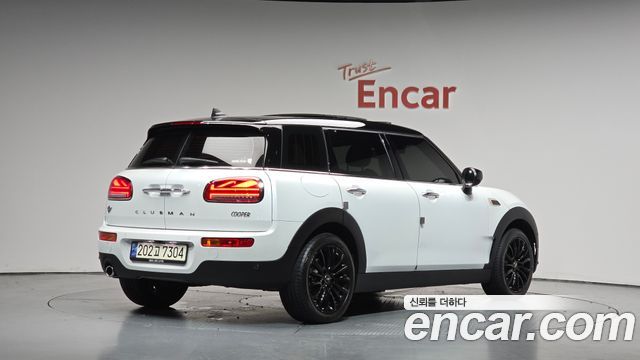 2024 Mini Clubman, VIN WMWXJ3106R2V89484