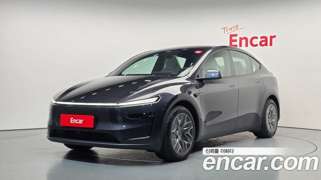 2026 Tesla Model Y, VIN LRWYGCEK4TC934267