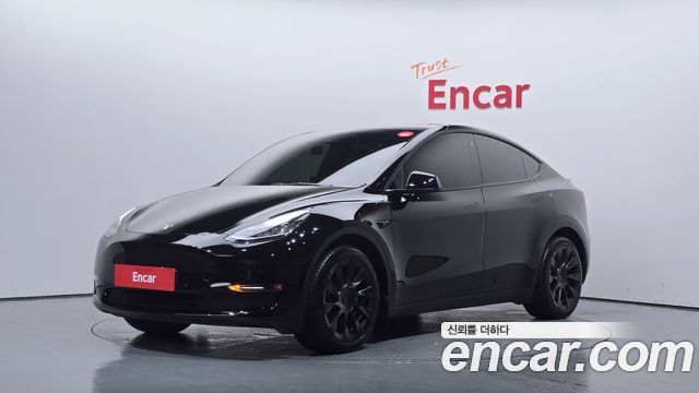 2022 Tesla Model Y, VIN 7SAYGDEE7NF565917