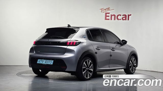 2022 Peugeot 208, VIN VR3UHZKXZNT101670