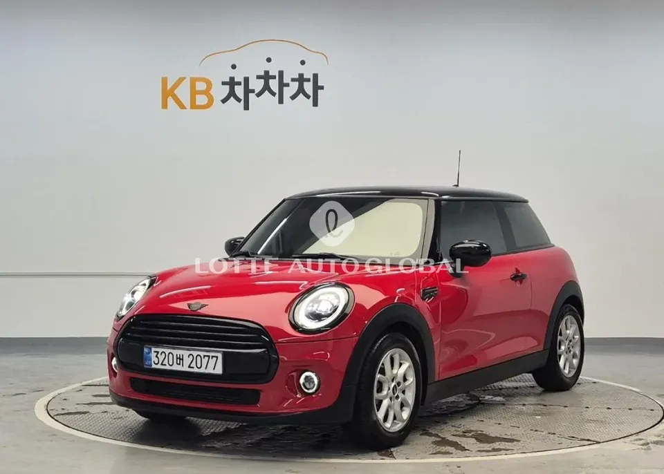 2021 Mini Cooper, VIN WMWXR710XM2N97046
