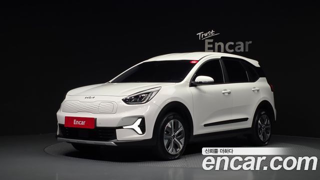 2023 Kia Niro, VIN KNAA181GFPT000998