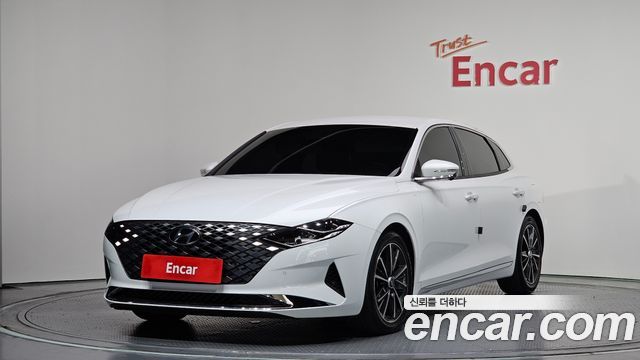 2022 Hyundai Grandeur, VIN KMHF141DBNA448885