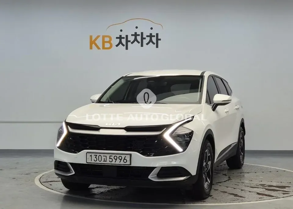 2022 Kia Sportage, VIN KNAPT81BGNK077737
